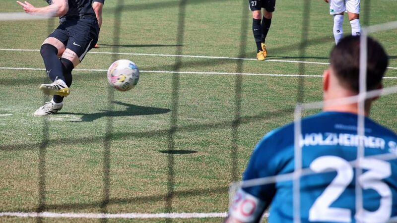 Oberliga-Endspurt: 5:0-Gala hält den VfB 03 Hilden im Aufstiegsrennen
