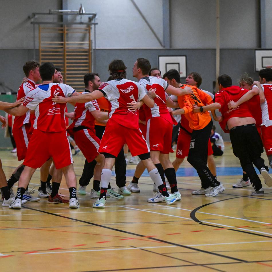 Der Oberliga-Spieltag: Drei Kantersiege mit Rumpfkader