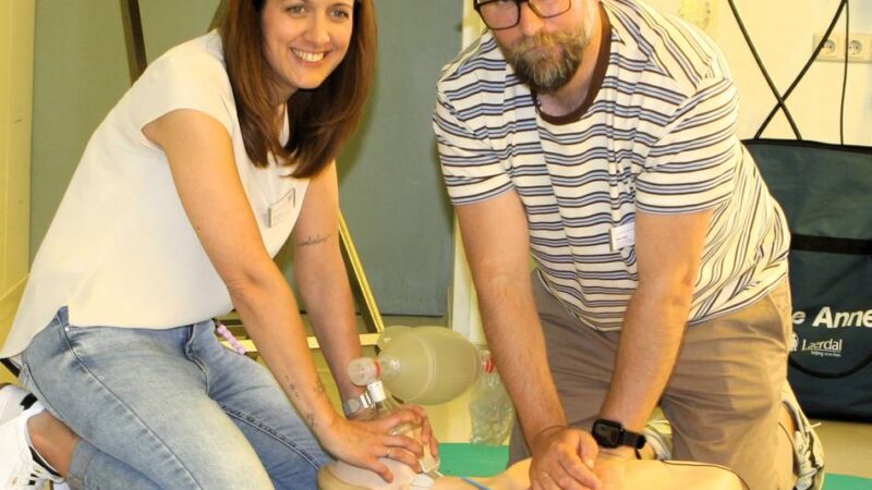 LVR-Klinik in Viersen-Süchteln: Roboter operiert Gummibärchen
