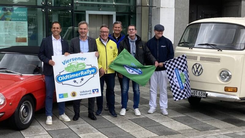 Oldtimerrallye in Viersen: Mehr als 100 Klassiker rollen durch den Kreis Viersen