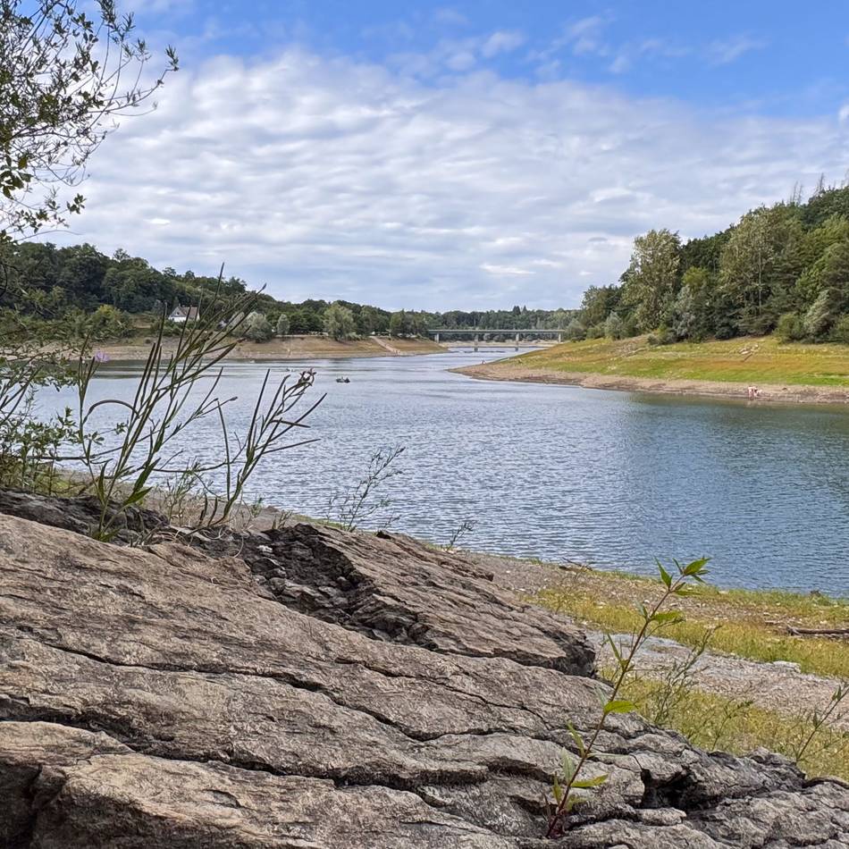 Ausflug in Radevormwald: „Frauen-Zeit zum Wandern“ an der Wuppertalsperre