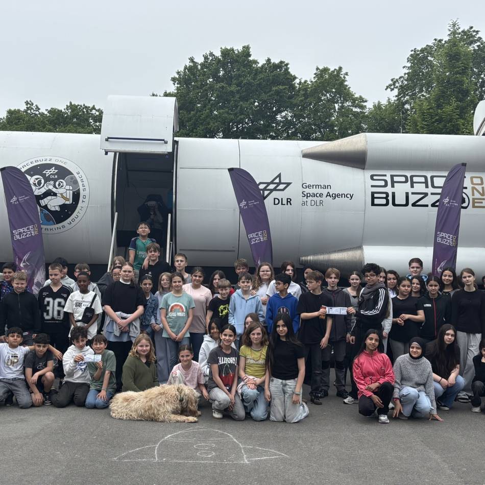 Marie-Colinet-Sekundarschule in Hilden: „SpaceBuzz“ begeistert 153 Jugendliche
