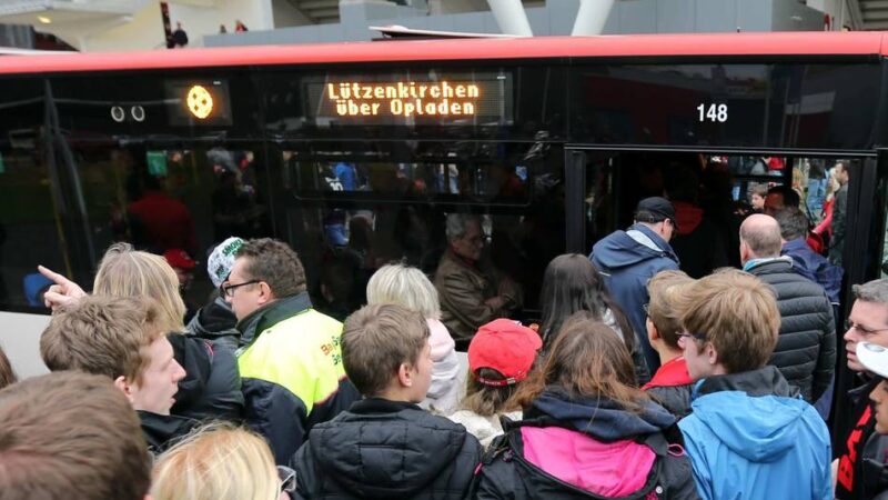Bundesliga in Leverkusen: So kommen Fußballfans zum Leipzig-Spiel in die BayArena