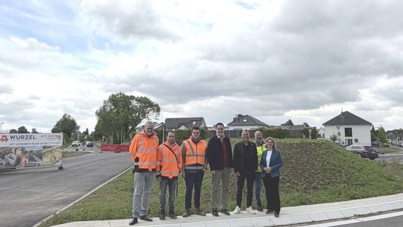 Schneller als erwartet: Bauarbeiten an Kreisverkehr und Willicher Straße abgeschlossen