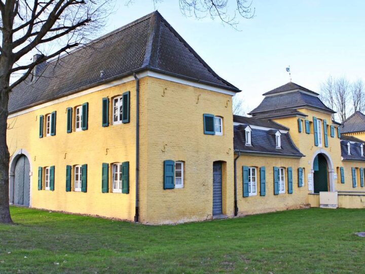 Politik in Jüchen: Sieben beanstandet Ratsbeschluss zum Ehrenbürgermeister-Titel