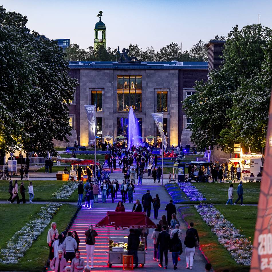 Museumsnacht und Tag der Bühnen in Düsseldorf: Neues „Art:walk“-Festival macht aus einer Nacht ein ganzes Wochenende