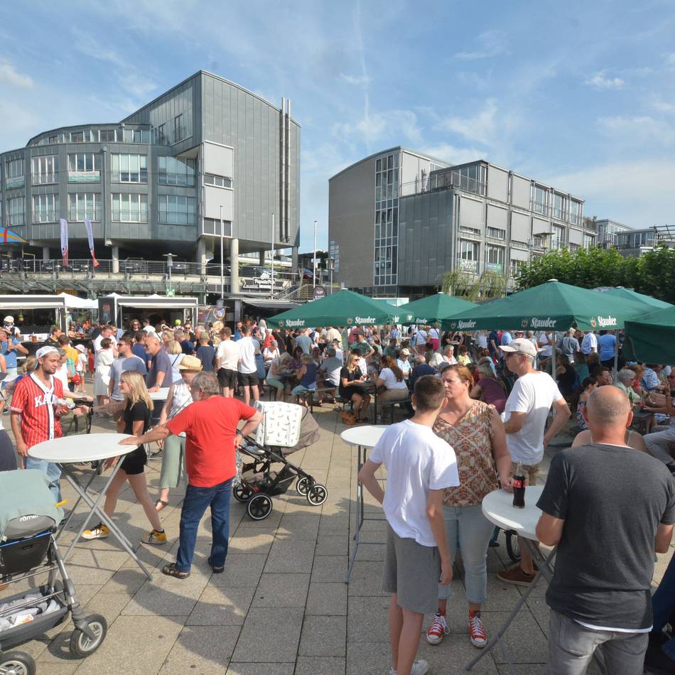 Erster Feierabendmarkt in Kaarst: 28 Grad angesagt – „Wir rechnen mit einem großen Zulauf“