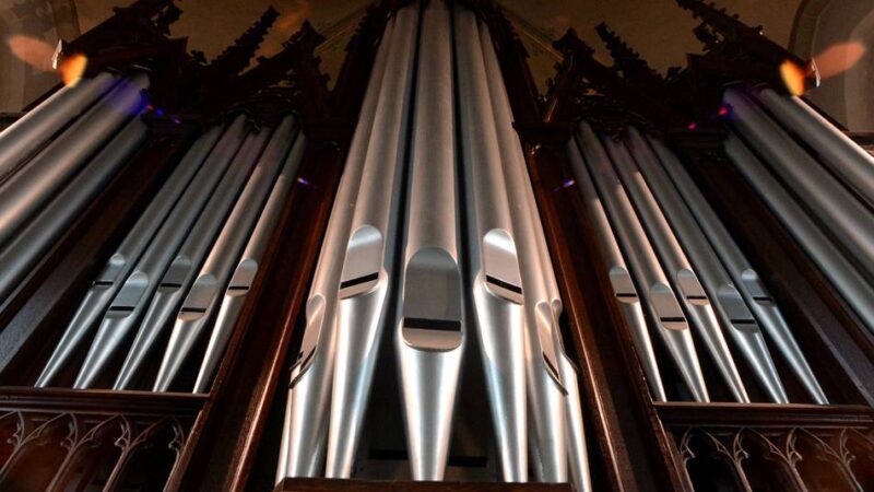 Konzert in Kleve: Preisgekrönter Organist Gerben Budding feiert 170 Jahre Rütter-Orgel