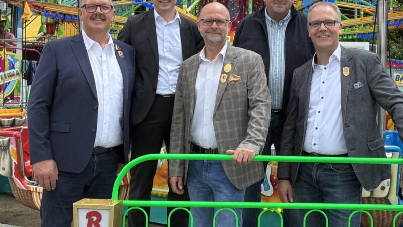 Mehr als 80 Fahrgeschäfte in Neuss: Das sind die größten Attraktionen auf der Further Kirmes 2026
