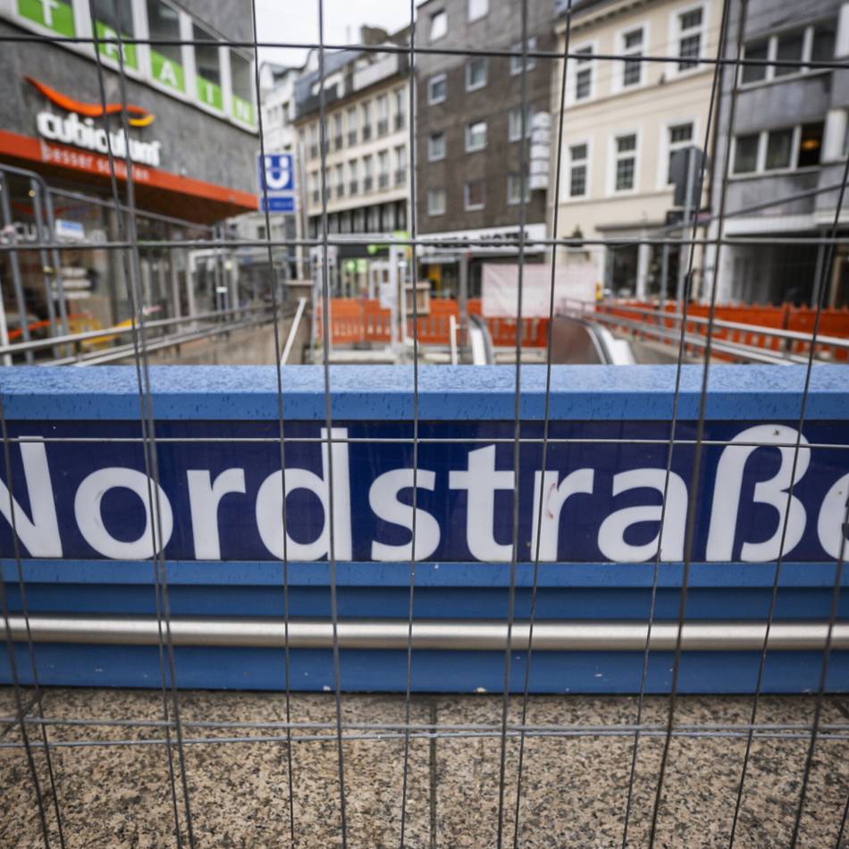 Brandschutz in Düsseldorf: Stadt rechnet mit Asbest in weiteren U-Bahnhöfen