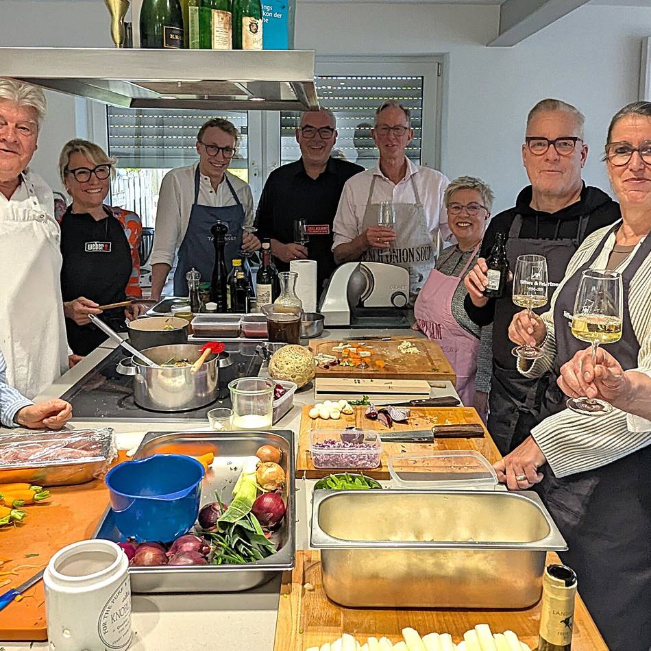 „Private Dining“ bei Wolfgang Eickes in Hinsbeck: Spitzenkoch lädt zum gemeinsamen Kochen zu sich nach Hause ein