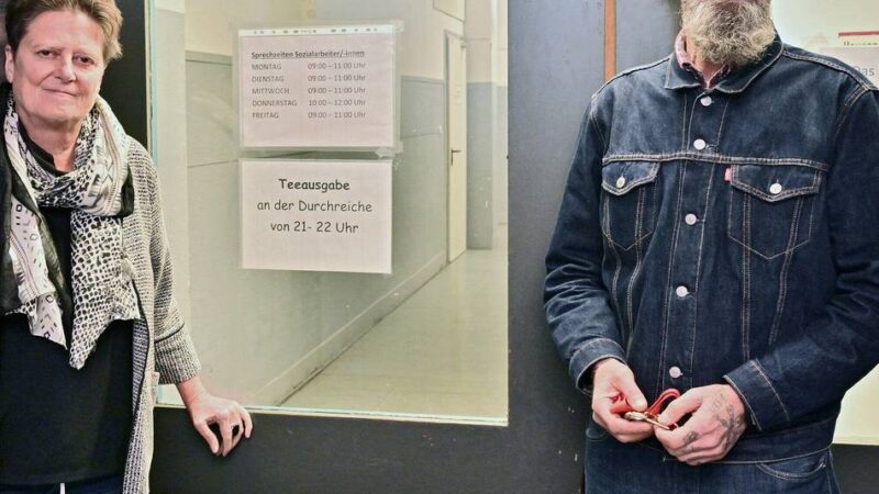 Notschlafstelle Feldstraße: Zwischen Umbau und Sparzwang: Krefeld bangt um Obdach-Konzept