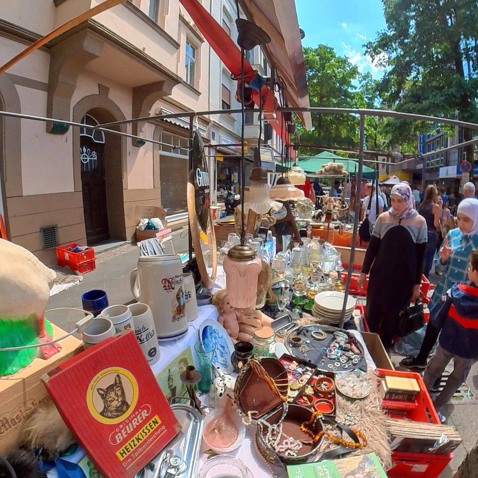 Neustadtfest in Opladen: Noch freie Plätze auf Leverkusener Trödelmeile