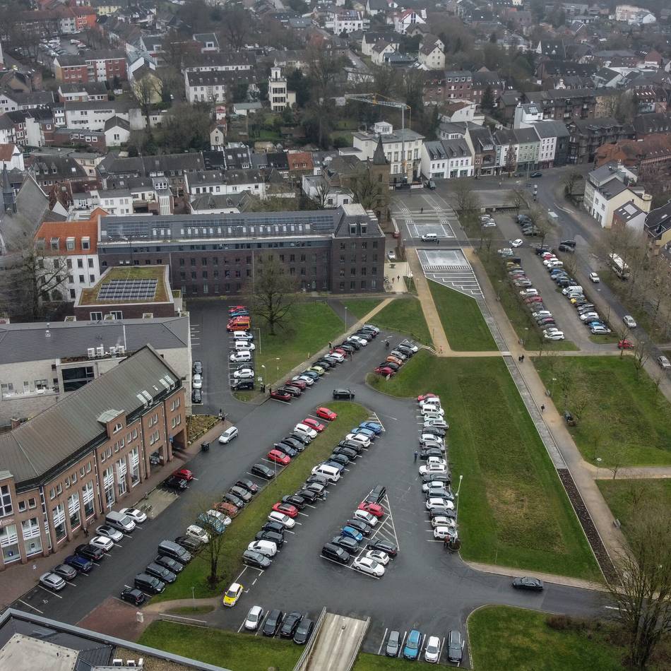 Sensornetz in Kleve: 44 Grad auf dem Asphalt – Kleve misst sein Mikroklima