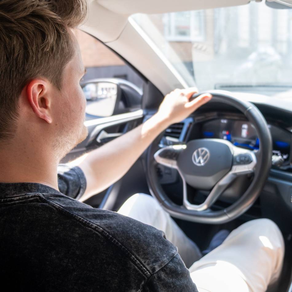 Neu in Mönchengladbach: Carsharing von Miles – der Selbstversuch eines Öffi-Pendlers