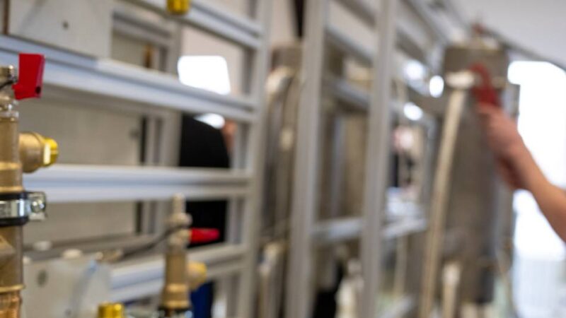 Auszubildende in Mönchengladbach: So gewinnen Firmen Azubis und halten die Fachkräfte