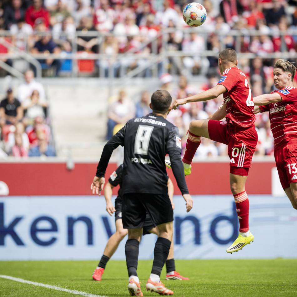 Direkte Rettung in eigener Hand: 3:1 – Fortuna spielt sich gegen Elversberg in einen Rausch