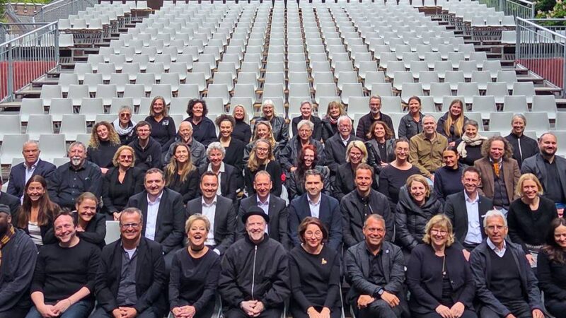 Ensemble in Neersen angekommen: Proben für die Schlossfestspiele beginnen