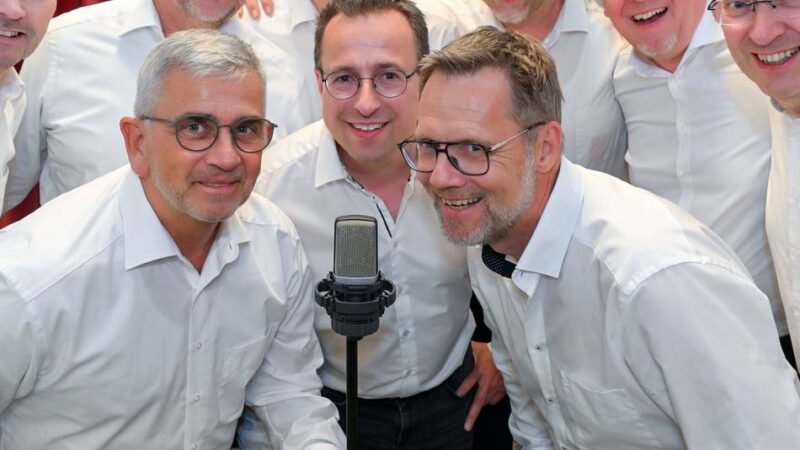 Anrather Männerchor „The Harmoniks“: Singender Freundeskreis wird 30 Jahre alt
