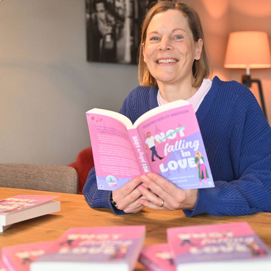 „New Romance“ in der Bibliothek im Brauhaus: Peaches Keeley Anderson liest in Schiefbahn