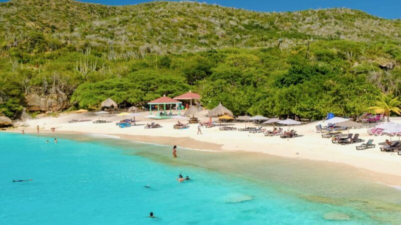 Flughafen Düsseldorf: Neuer Direktflug nach Curaçao für 900 Euro – „Können die Insel nicht den Niederländern überlassen“