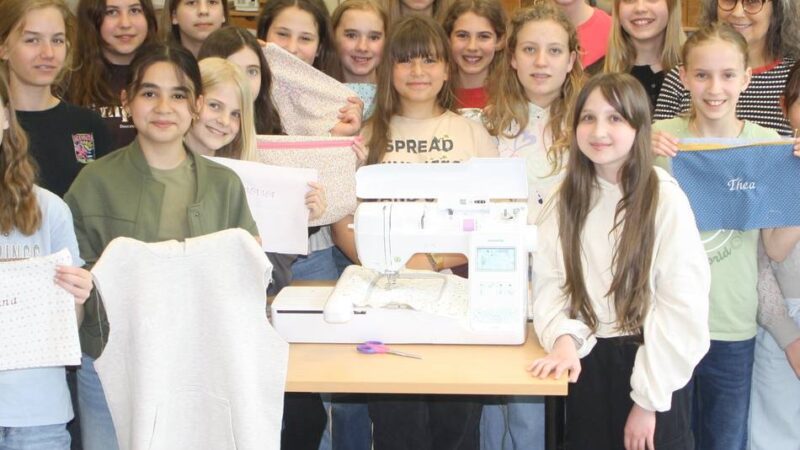 Lise-Meitner-Gymnasium in Anrath: Schüler verbinden Technik und Design