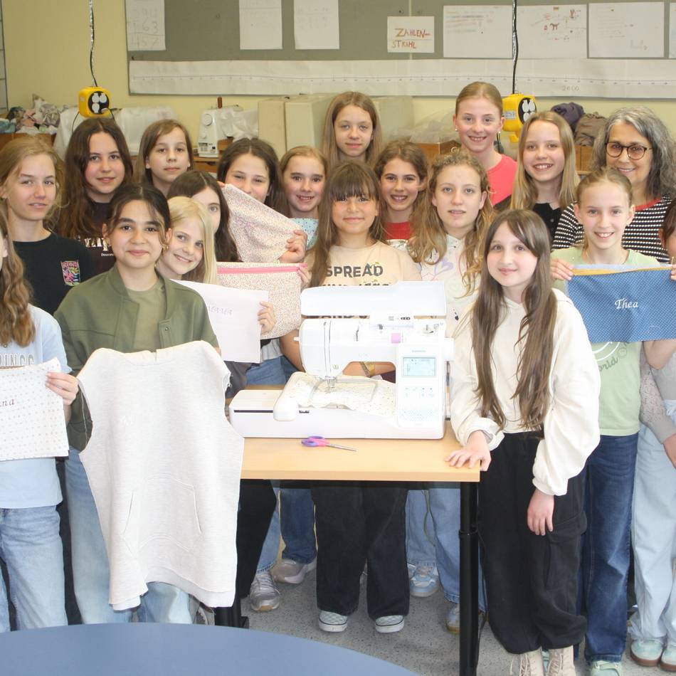 Lise-Meitner-Gymnasium in Anrath: Schüler verbinden Technik und Design