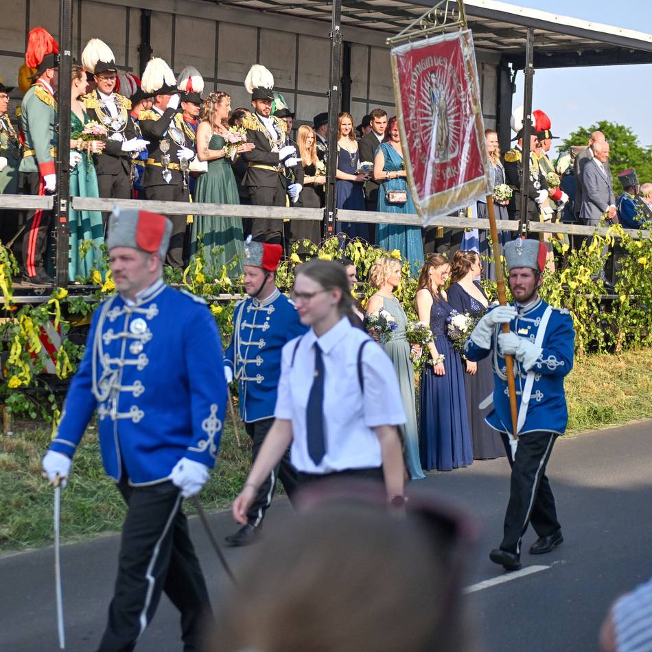 Brauchtum in Kempen: Voescher Junggesellen feiern ihr Schützenfest