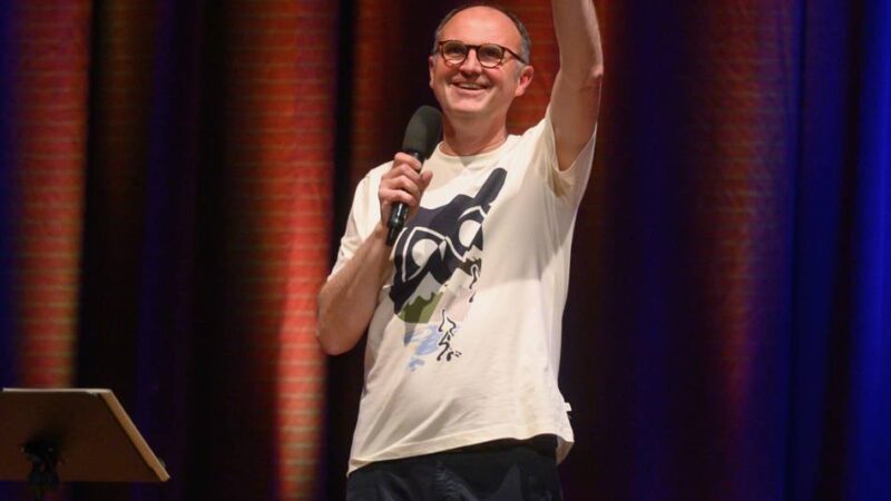 Kabarett in der ausverkauften Stadthalle Kleve: So lustig ist das neue Programm von Ludger Kazmierczak