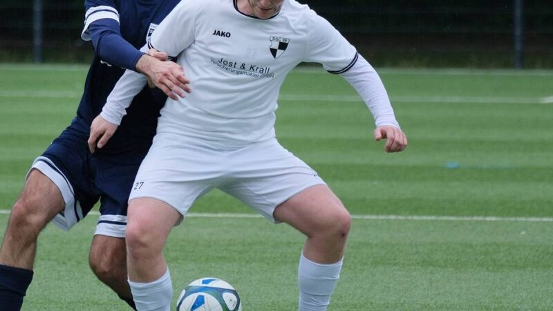 Fußball-Bezirksliga: Doppelschlag in zwei Minuten besiegelt Hochdahls Niederlage