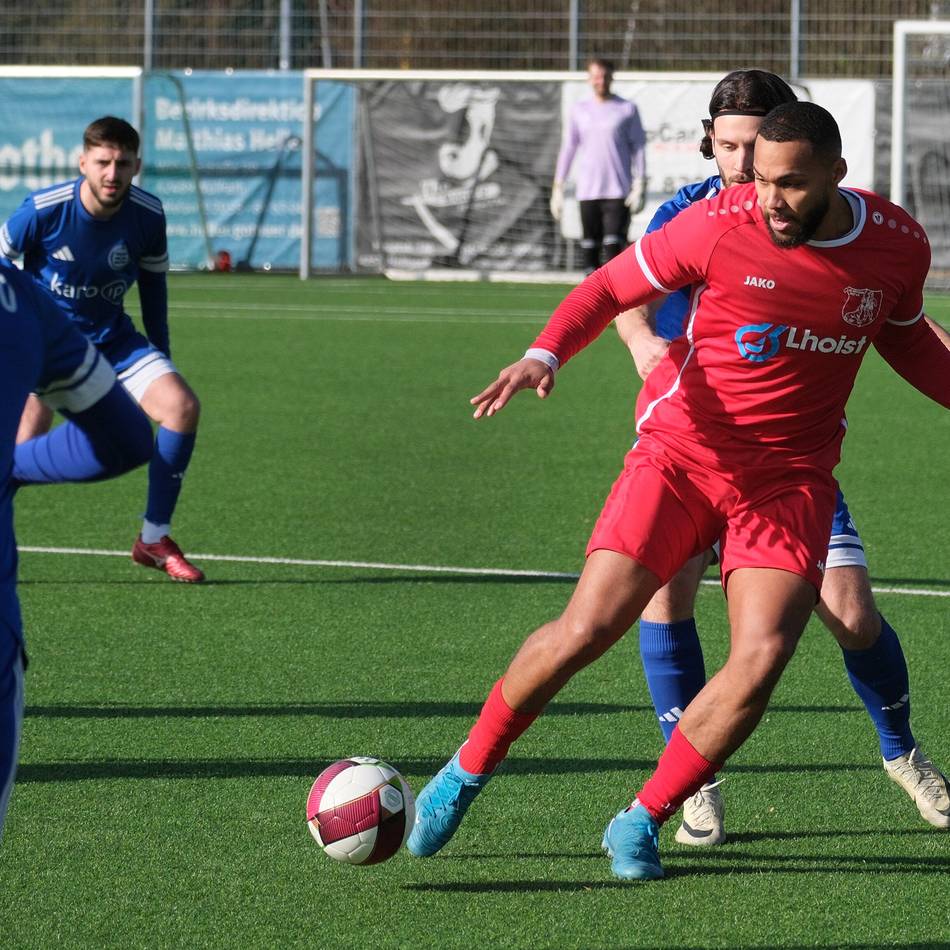 Fußball-Landesliga: 1. FC Wülfrath siegt in Hilden – und bleibt im Abstiegskampf