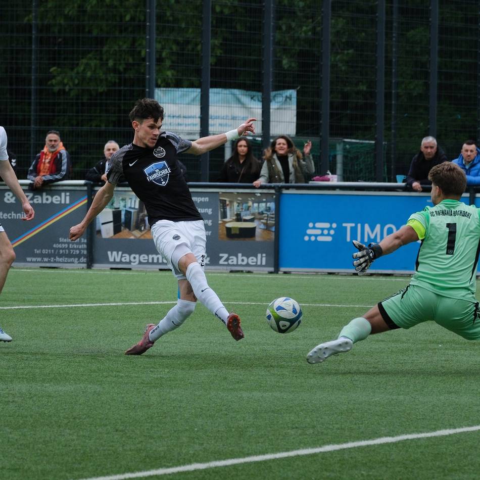 Fußball-Bezirksliga: Hochdahl scheitert trotz starker Leistung am Aufstiegskandidaten