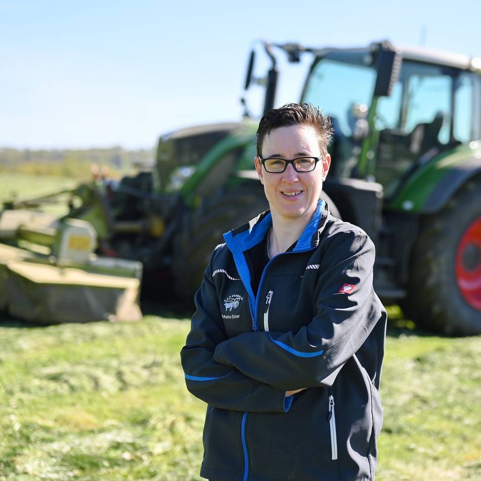 Landwirtschaft in Radevormwald: Kühe, Traktoren und Robotertechnik