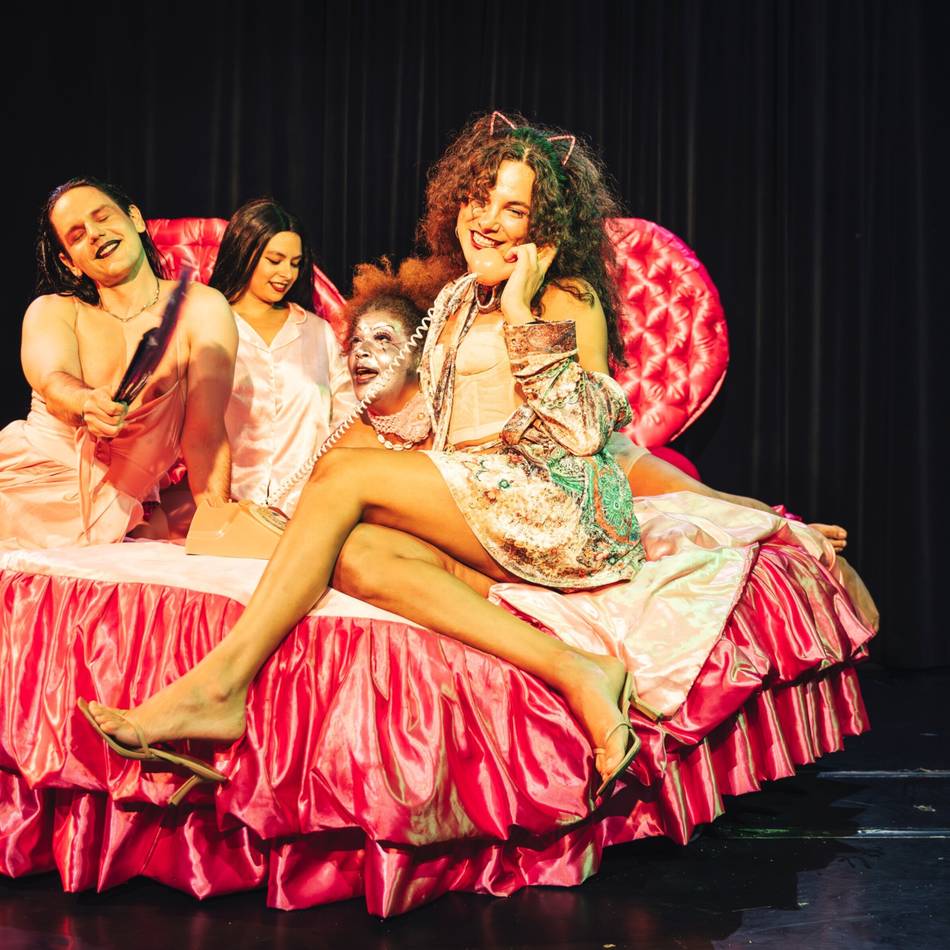 Festival „Queer Art meets Britney X“: Bunt, laut, feministisch – Düsseldorf feiert queere Kunst