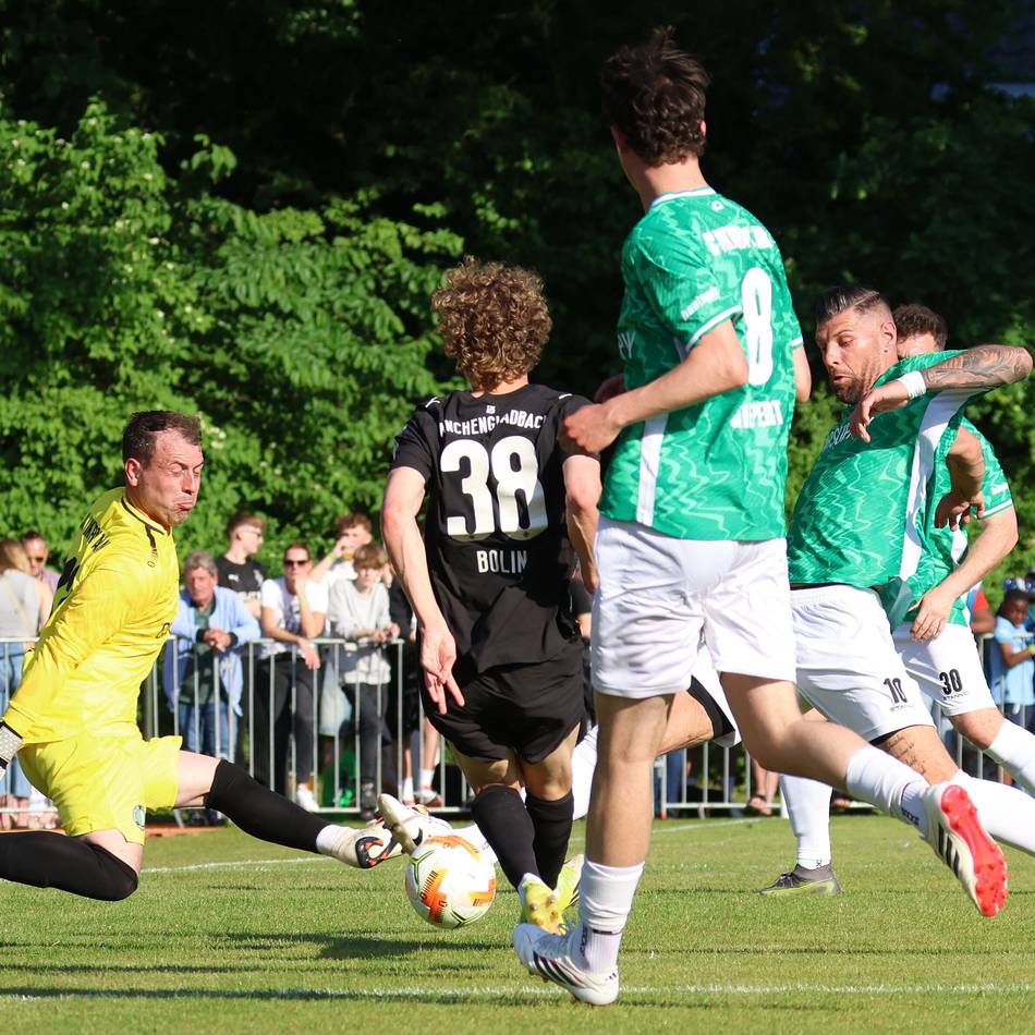 Saisonabschluss in Anrath: Borussia schießt 14 Tore und holt neuen Rechtsverteidiger aus der Ukraine