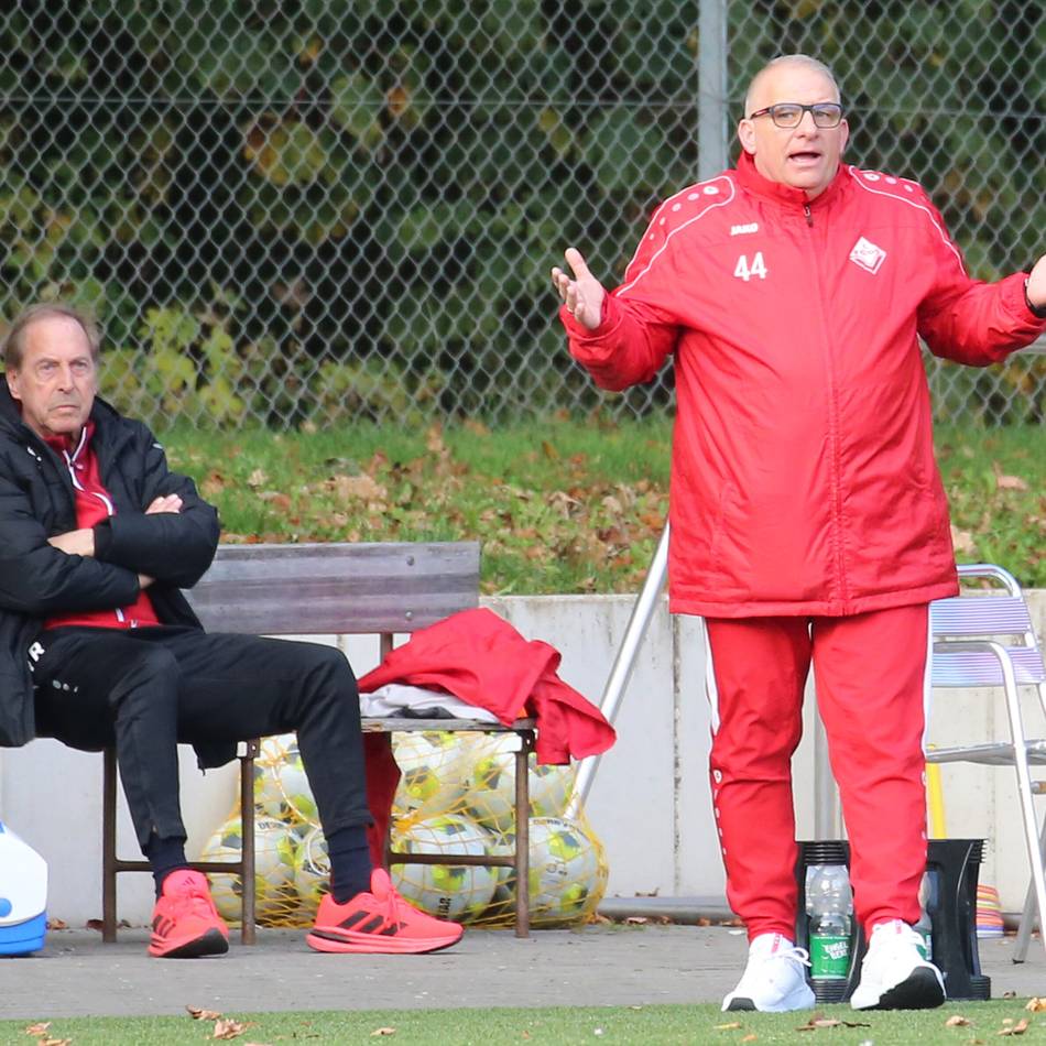 „Wenn Relegation, dann zu Recht“: Direkter Klassenverbleib? Viersens Trainer Houben ist skeptisch