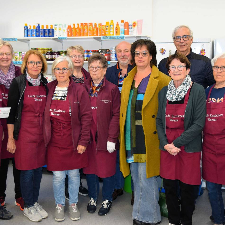 Anlaufstelle für Bedürftige: SPD besucht Café Konkret in Weeze