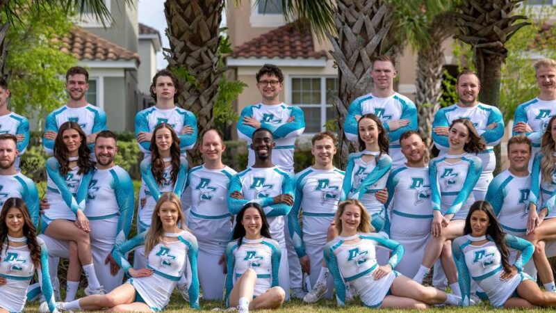 Cheerleading in Bottrop: Dolphins Krefeld kämpfen um WM-Startplätze im Movie Park