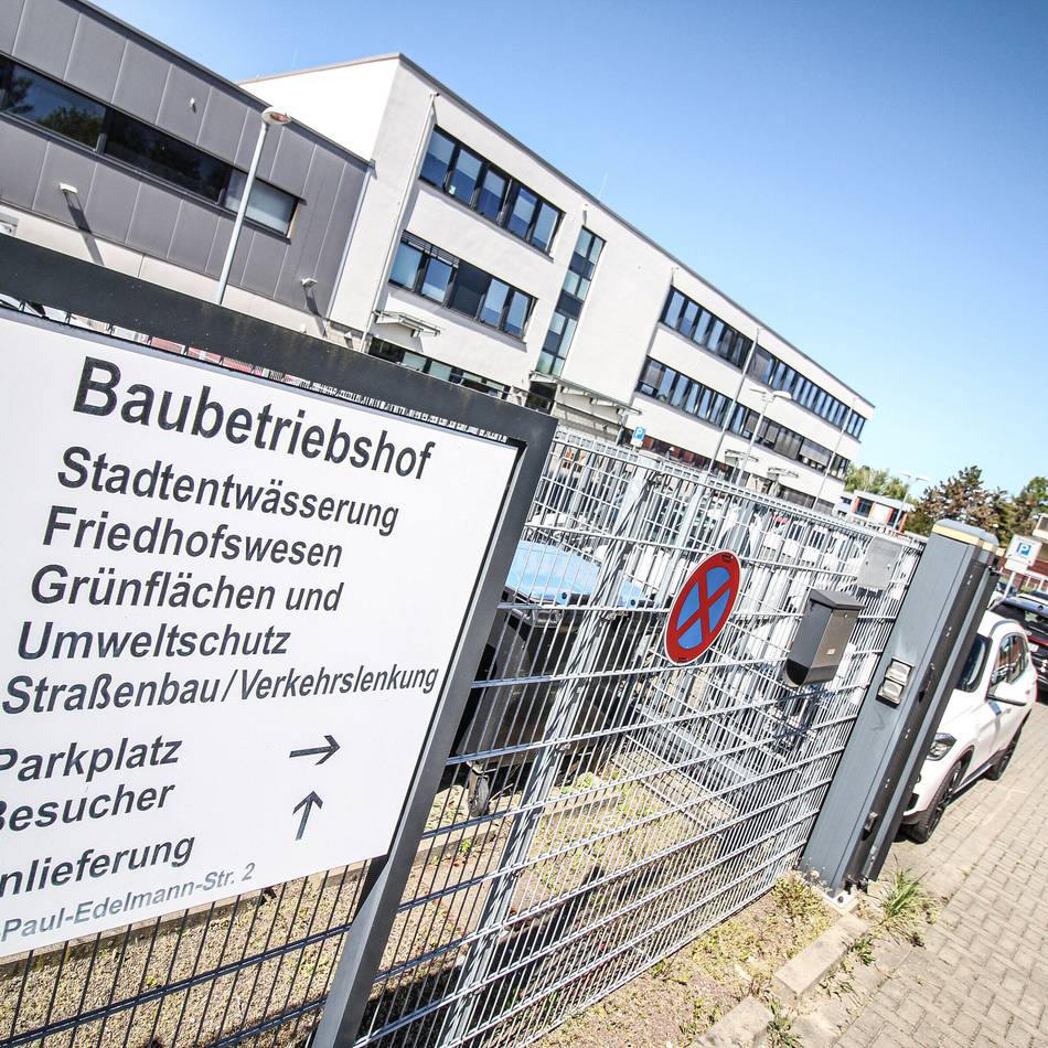 Politik in Grevenbroich: Neuer Arbeitgeber für 220 Mitarbeiter – knappe Mehrheit für Stadtbetriebe-Umbau