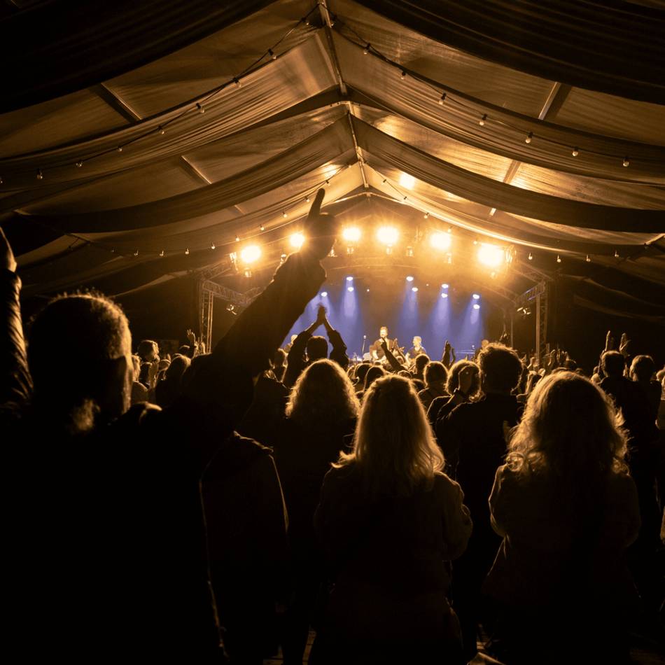 Zeltzeit in Ratingen: Vier Tage Comedy, Musik und Begegnungen