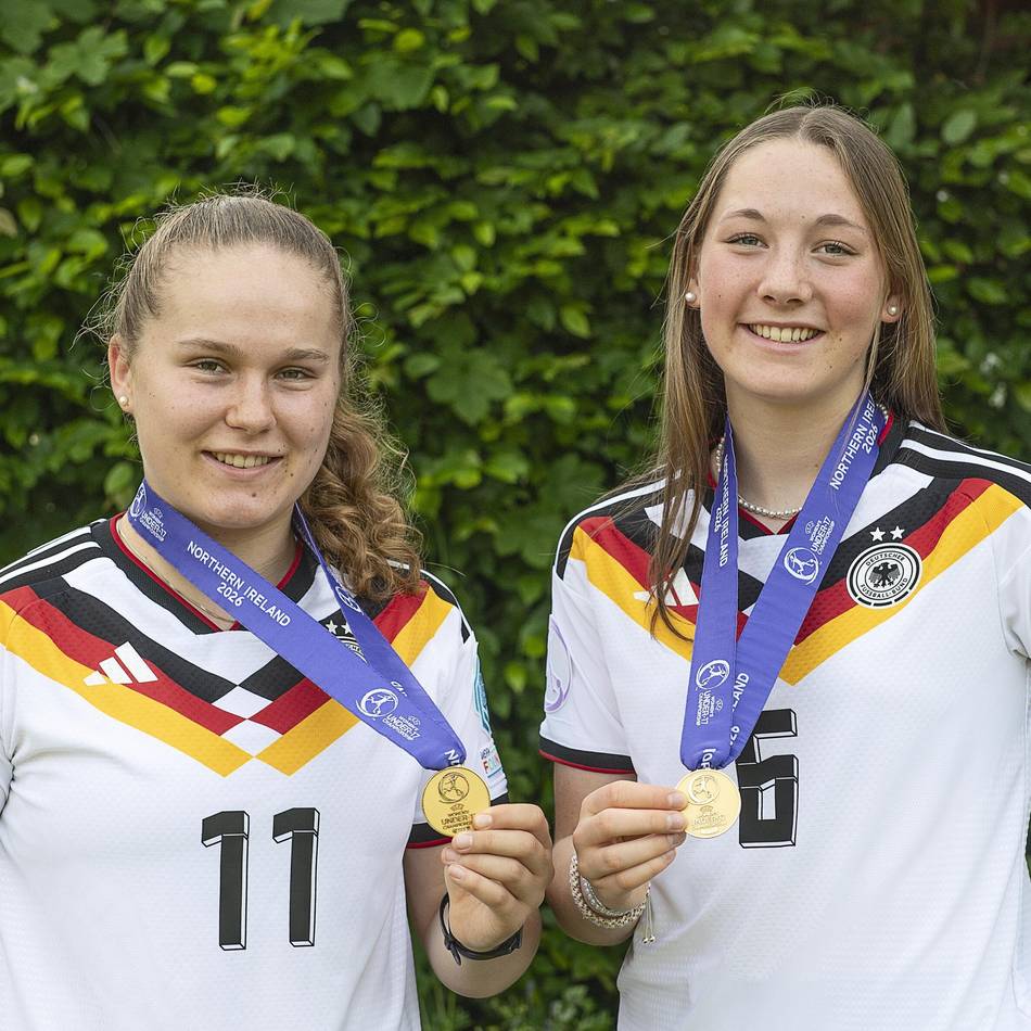 Spalier auf dem Schulhof: Die Fußball-Europameisterinnen verraten ihr scharfes Erfolgsrezept
