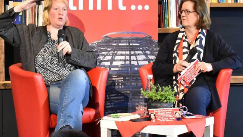 Polit-Treff im Bürgerhaus Ratingen : Debatte um Schlupflöcher im Steuerrecht
