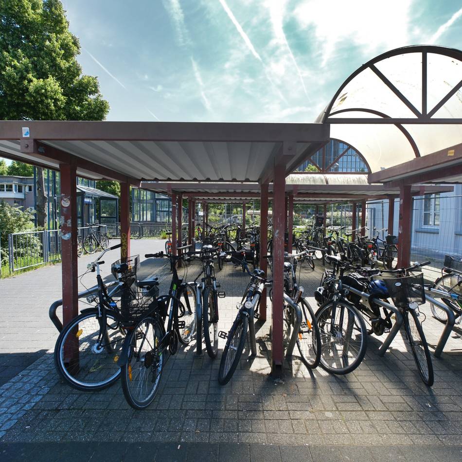 Politik in Ratingen: BU fordert modernes Fahrradparkhaus am Ostbahnhof