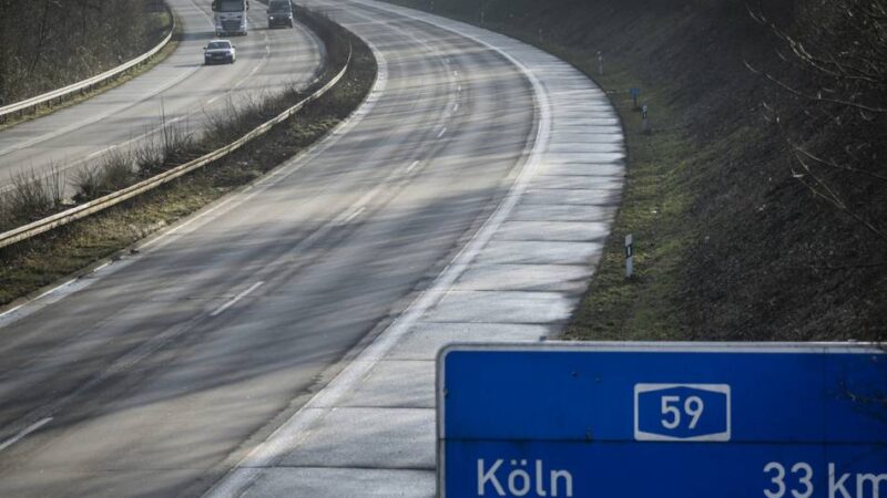 Verkehr in Düsseldorf: A59 Richtung Leverkusen früher als erwartet wieder offen