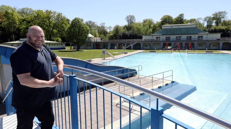 Volksbad in Mönchengladbach: Das schönste Schwimmbad der Stadt ist bereit für die Freibadsaison