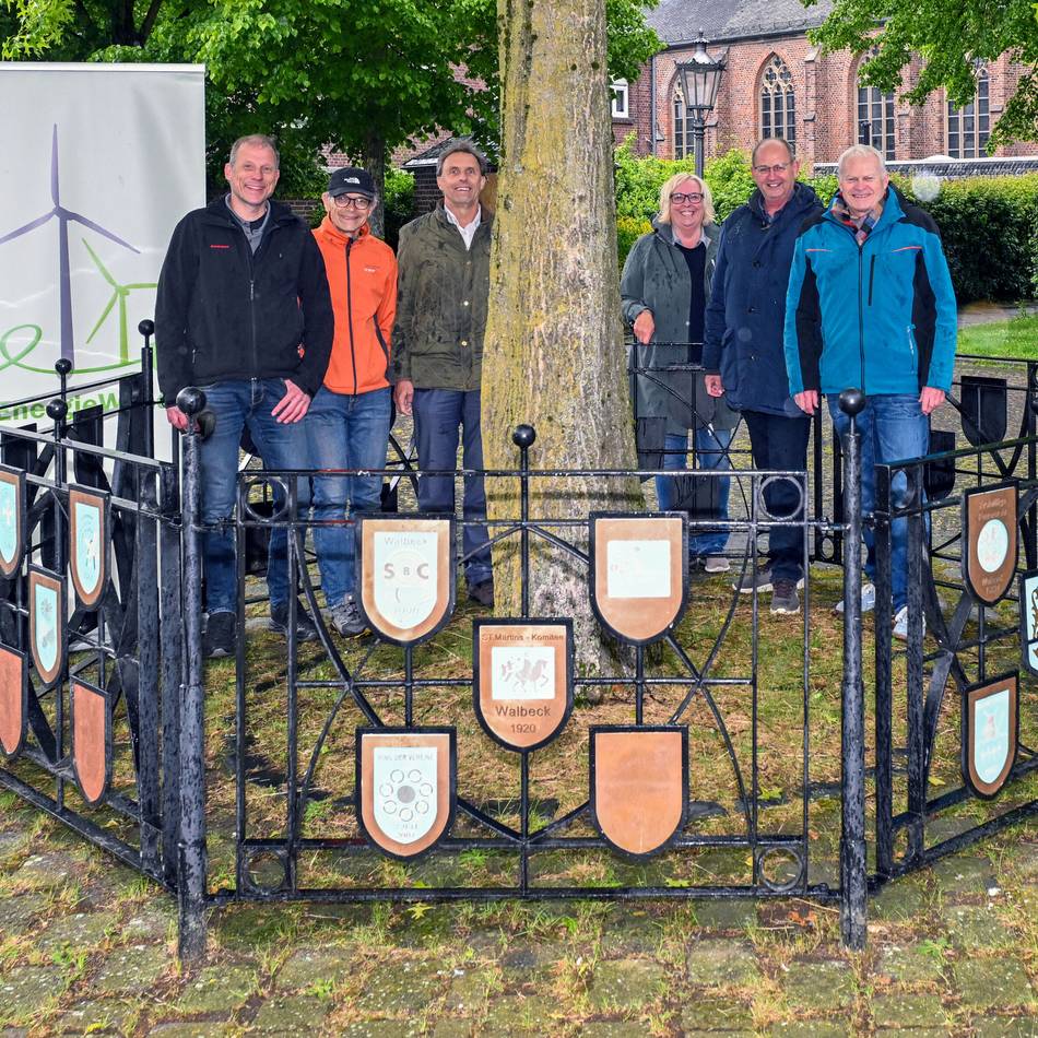 Vereinsgitter restauriert: Neuer Glanz für „Ring“ der Walbecker Vereine
