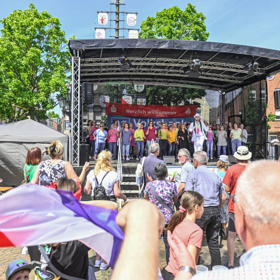 Viel los im Ortskern: Trödeltag, Cityfest und Streetfood-Festival in Grefrath