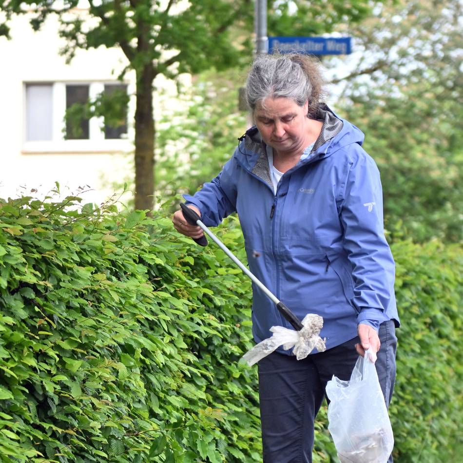 Freiwilliger Einsatz für den Naturschutz: „Wenn ich es nicht mache, macht es keiner“: Geldernerin kämpft gegen Müll