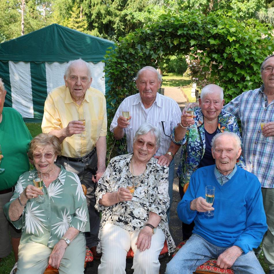 Klassentreffen in Leverkusen: Ex-Pennäler feiern 75. Jahrestag ihres Schulabschlusses