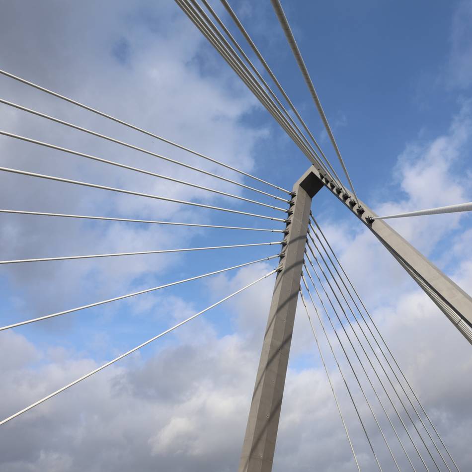 Gefahr von Eisbrüchen: Experten prüfen Heizung für Leverkusener Rheinbrücke